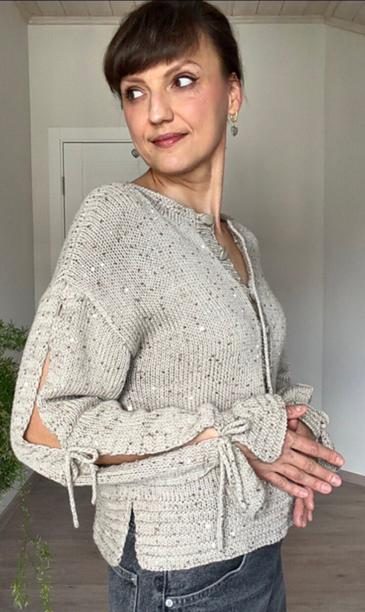 🤍 Pearl Petal Cardigan Knitting Pattern PDF – Romantic Oversized Cardigan
